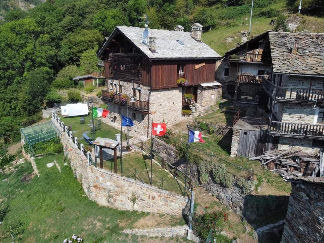 Hotel Le Petit Coeur Fontainemore Exteriér fotografie
